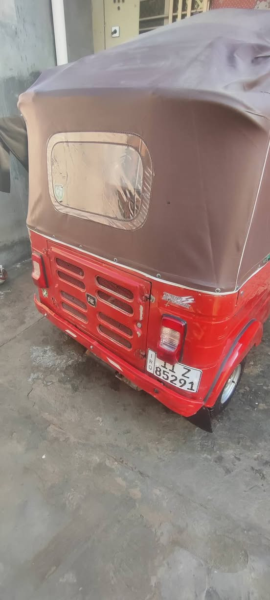 سلام عليكم تكتك البيع مديل 18شهر 11 سعر 5 مكان بغداد جسر ديالى القديم رقم *********** واتساب وتتصل
