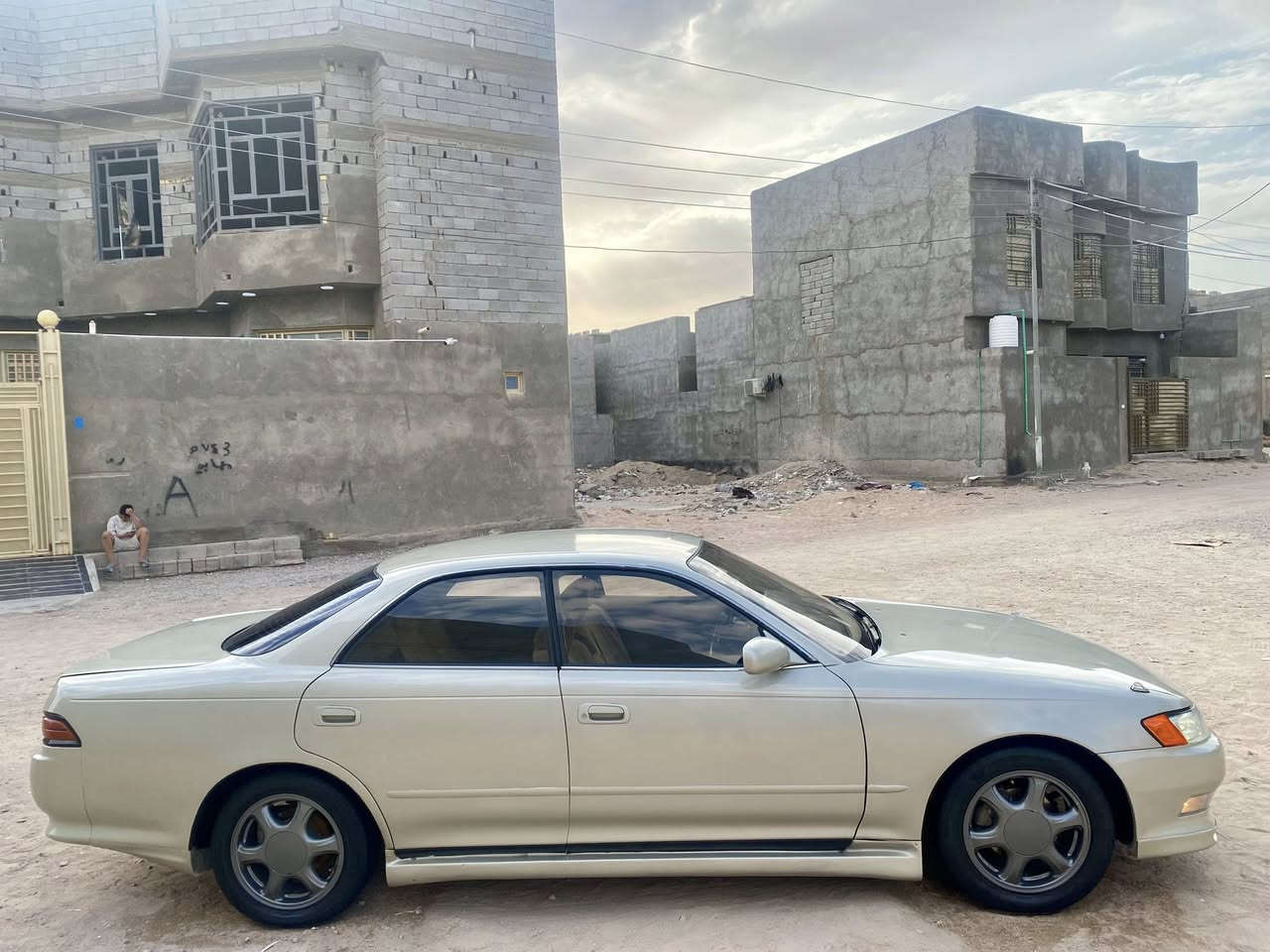 يالله سلام عليكم سياره مارك نفخ مديل 1994 رقم بصره نكليزي سنويه 2030 سياره مكفوله من (كص ونقل وضربه)محرك سفن ونجي وكير شرط لفحص الك حداده جديده تبريد شقال كهربايات كلهه شقاله دواخل كارتون تخم تاير جديد ولكب رياضي تولير ولحايه سياره حيل جديد الله شاهد تجي وشوف بعينك مكاني البصره وسعر (72)وبيهه مجال لطيبين رقمي *********** كل هلا بيكم 🙏🏻🪬
