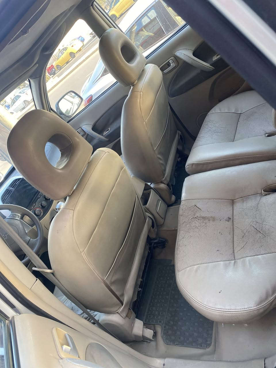 تيكو. مديل 2012مكفوله. ماشيه. ١٠٠كفاله. سعر ٦٣وبيهه مجال مكينه 2000كير. ميكانيك ***********عنوان بغداد. شراب يتصل
