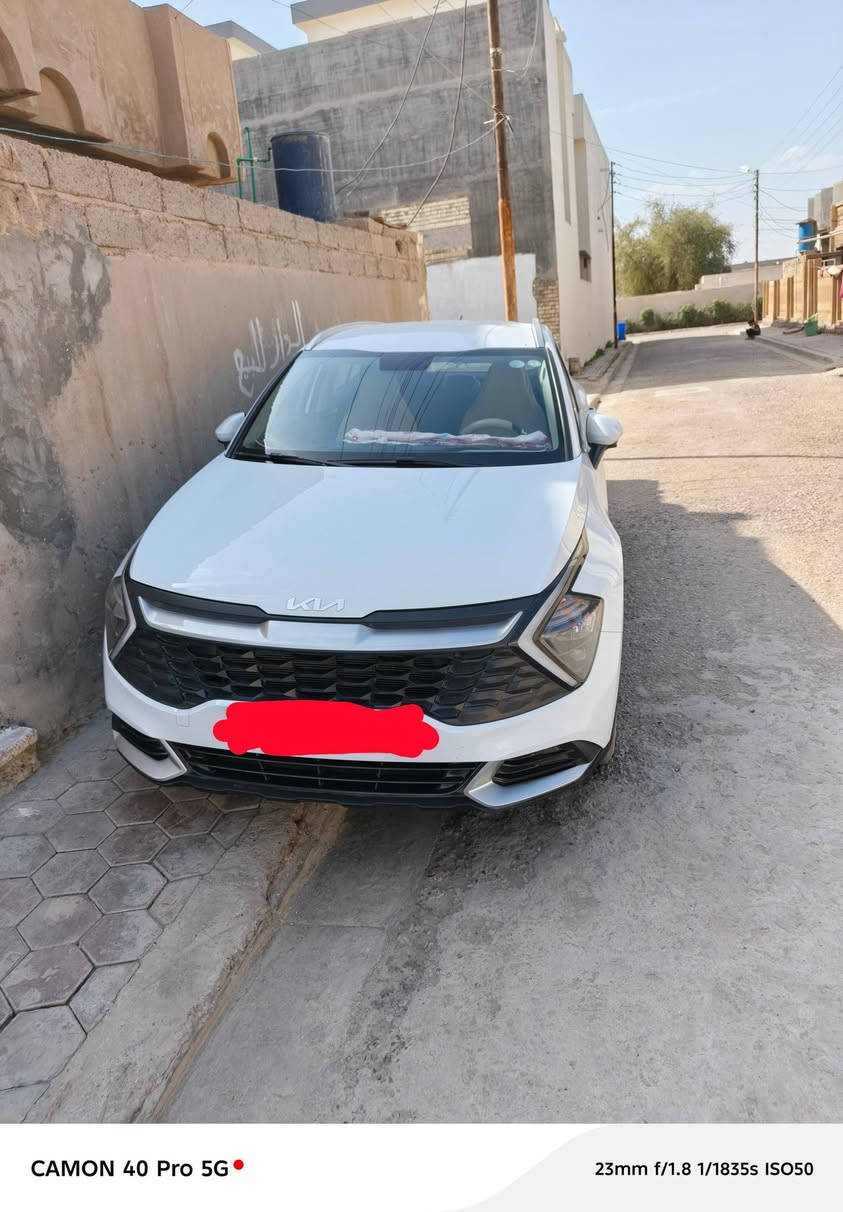 سلام عليكم كيه سبورتج للبيع موديل 2025 ماشيه١١٠٠٠ الف سياره جديده بس بيها بل صندوك بطش قليل والباقي مكفول كفاله عامه وتواصل ومعرفت السعر التصال او مراسله عله الوتساب ***********
