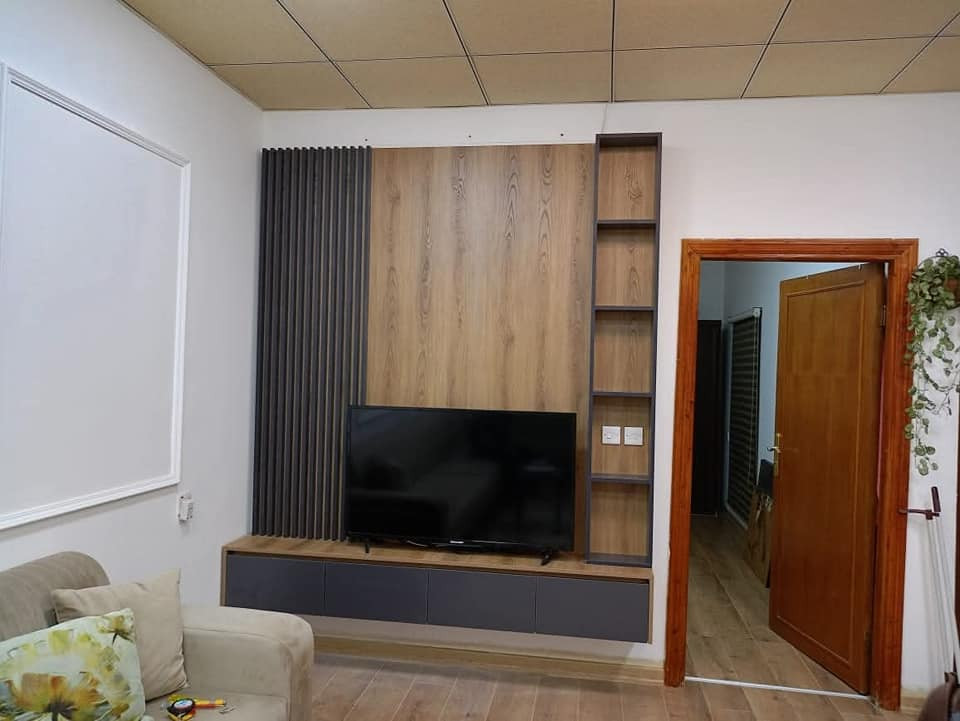 نەخشاندنی هەموو گۆشەکانی ماڵەکەت، 
ئەزموونێکی چێژبەخشە، کاتێک سەرجەم کارەکانت لەگەڵ وەستای شارەزا و ستافی بە ئەزموون ئەنجامدەدەیت . 
لەگەل ئیمە دلنیابن لەزەرعە ی قیاسەکەتان .بەهیچ شیویەک زیادە ناخریتە سەری . 

کارەکانمان بە موادی:
ئێم دی ئێف(MDF)$150
باڵۆنپرێس (سادە)  190 $
ئاکریلیک (ئیسپانی)  250$ 

ناونیشان  کانی کوردە جادەی تاوەرەکان نزیک هەرزان بازاڕی شۆک 

لە ڕێگەی ئەم ژمارەوە ئەتوانن پەیوەندیمان پێوە بکەن 📞

***********
vaibar  watsap
نمونه ی کاره کانمان  Rekar home السليمانية, العراق
