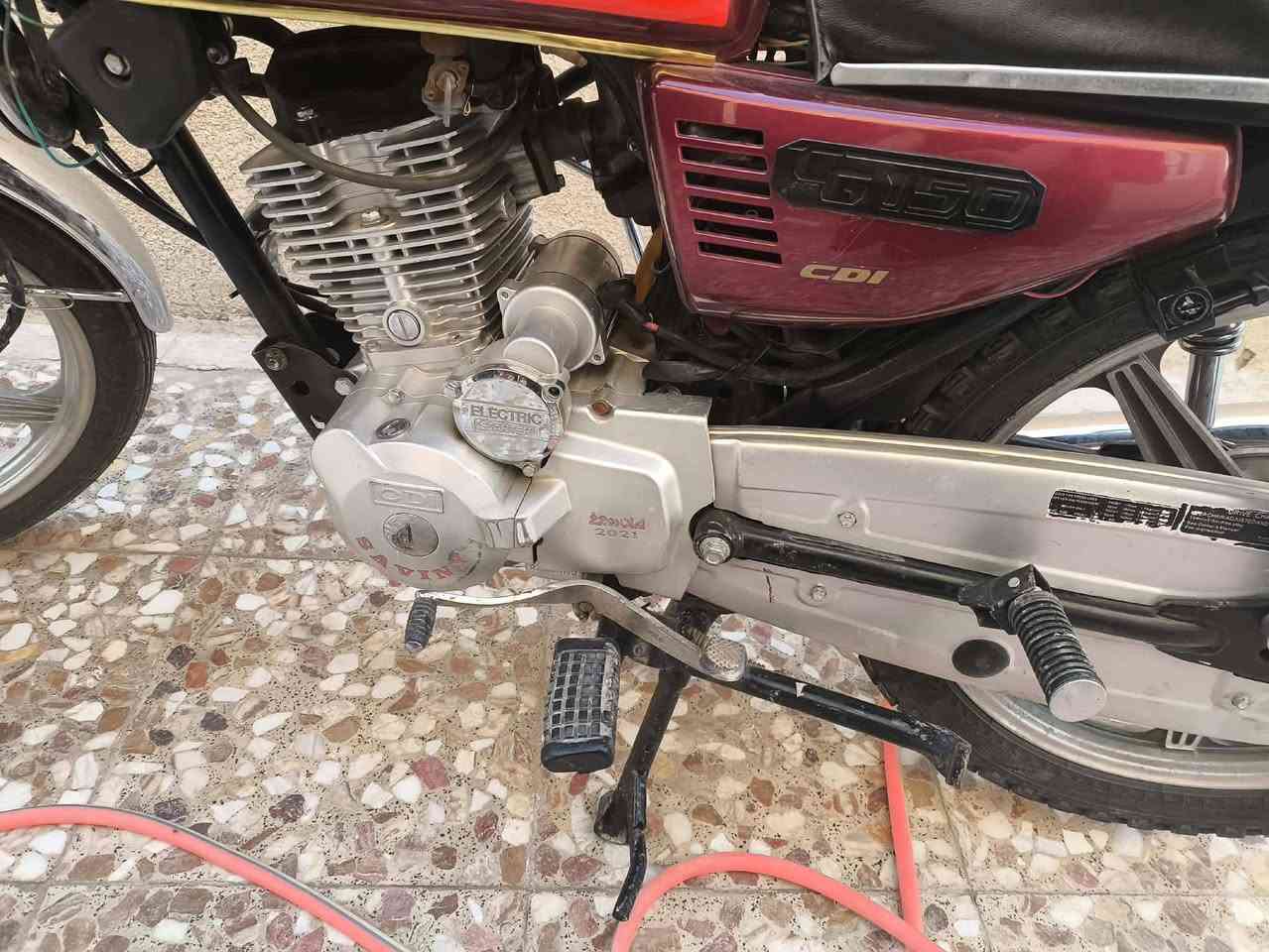 دراجه سافاني 2021 اوراق اصولي
جاهزه الدراجه من كلشي
سعرها 750 وبيها مجال
***********
