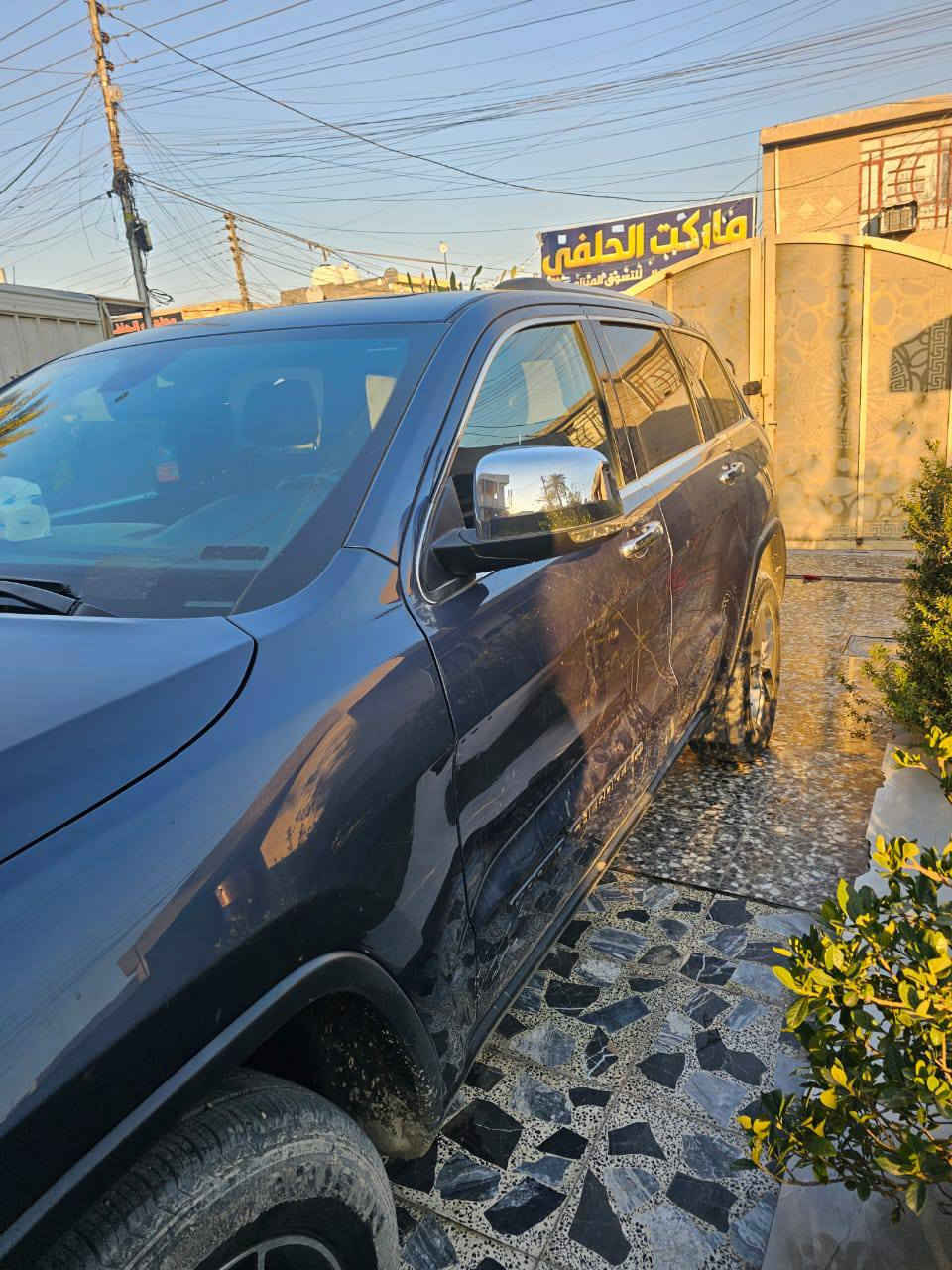 السلام عليكم جيب لاريدو فول مواصفات
موديل 2021 أمريكي السيارة جاهزة مكان بغداد العبيدي ***********
