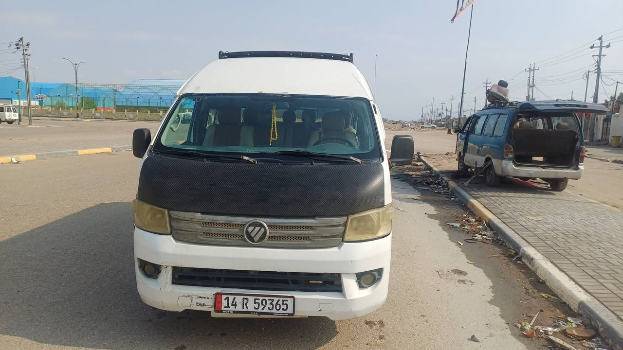 سلام عليكم سيارة فتون مديل ١٤ مكينه فيفيتي كير عادي أكسل كير مكينه كل مكفول رقم بصرة تحويل مباشر بسمي مجددة لل٣١ /١٥ راكب والسعر ٨٥ *********** ***********
