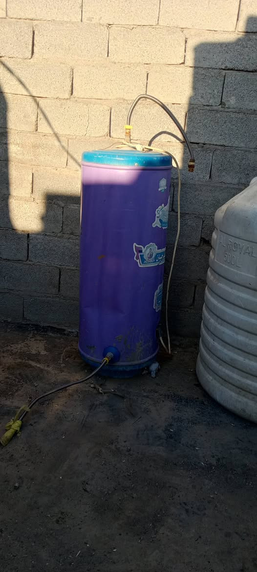 سلام عليكم تانكي ابو 500 نضيف وسخان يشتغل هم نضيف مكاني الشعلة دوانم شارع ابو دراج‏‪***********‬‏
