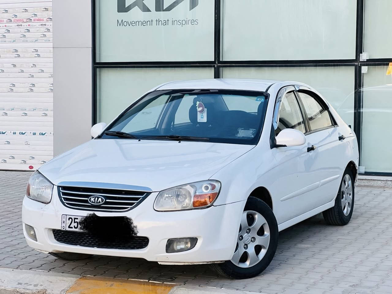 السلام عليكم..اعتذر عن الاقساط والوعدة…
للبيع بسعر مناسب جداً 88…
كيا سيراتو 2009 خليجي لون ابيضّ ثلجي رقم كركوك دولي سنوية جديدة شرط التحويل…
مواصفات السيراتو معروفة مايحتاج اذكرها 
كير اوتو 
4 جام كهرباء بلاجكتور شركة
محرك 1600 دكشن عالي 
محرك وكير بالشرط صدر جديد طخم تاير جديد تبريد ثلج سيارة جاهزة مجهزة بدون نقص…
سيارة مكفولة كفالة من الصبغ عدى شبر برأس البنيد والباقي كفالة…
مكاني صلاح الدين تكريت 
للاستفسار *********** 
***********
