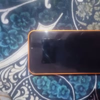 آيفون ١١عادي محور ١٧للبيع ٢٥٠ 07723070842