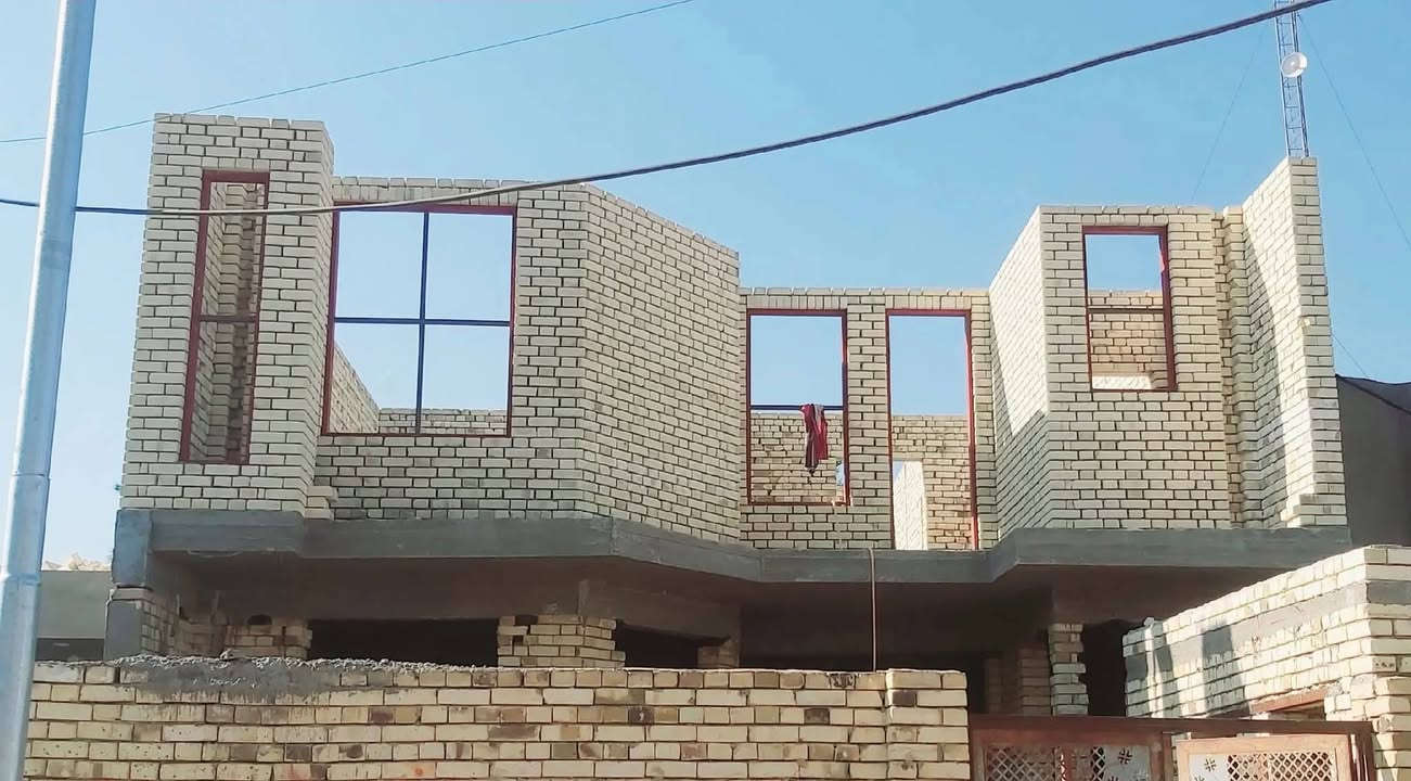 سلام عليكم خلفه بناه طابوك بلوك فرمستون درجة اوله اشرف مهندسين مصداقيه بعمل ولتزام بلعمل باسعار مناسبه انتصل وبيك خير ودلل ***********
