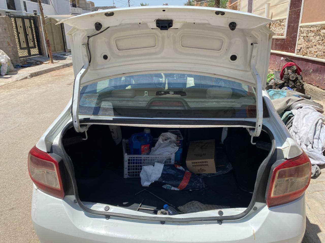 السلام عليكم
للمراوس أو للبيع مع راس الثور أو بطه او ارنب رينو سيمبول 16 رقم كربلاء دولي بأسمي السعر ٦٥وبيه مجال 

العنوان كربلاء الحسينيه هاتف ***********
