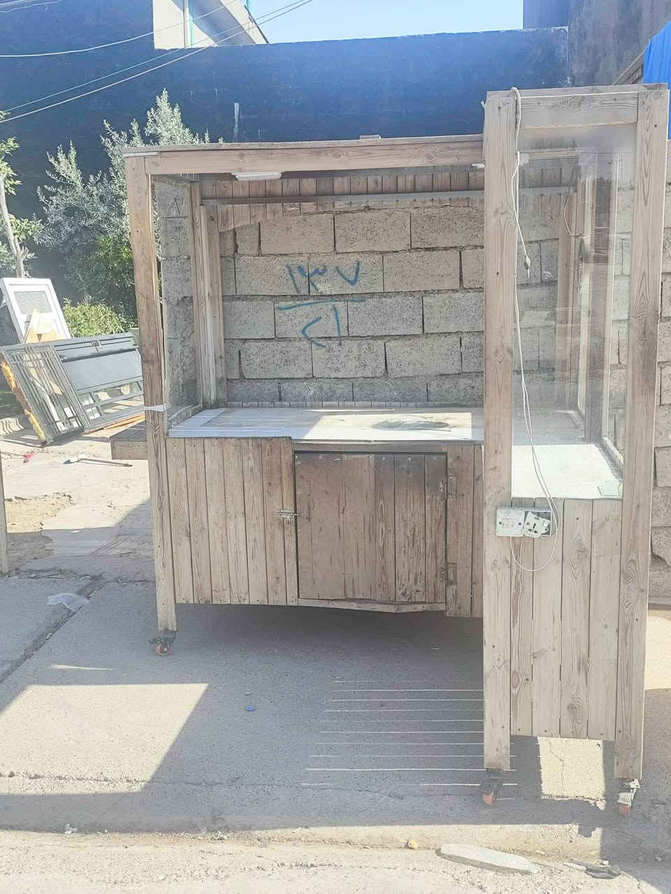 بوب تفصال للبيع وعربانه مال لفات الشراي يتصل كركوك عروبه ***********
