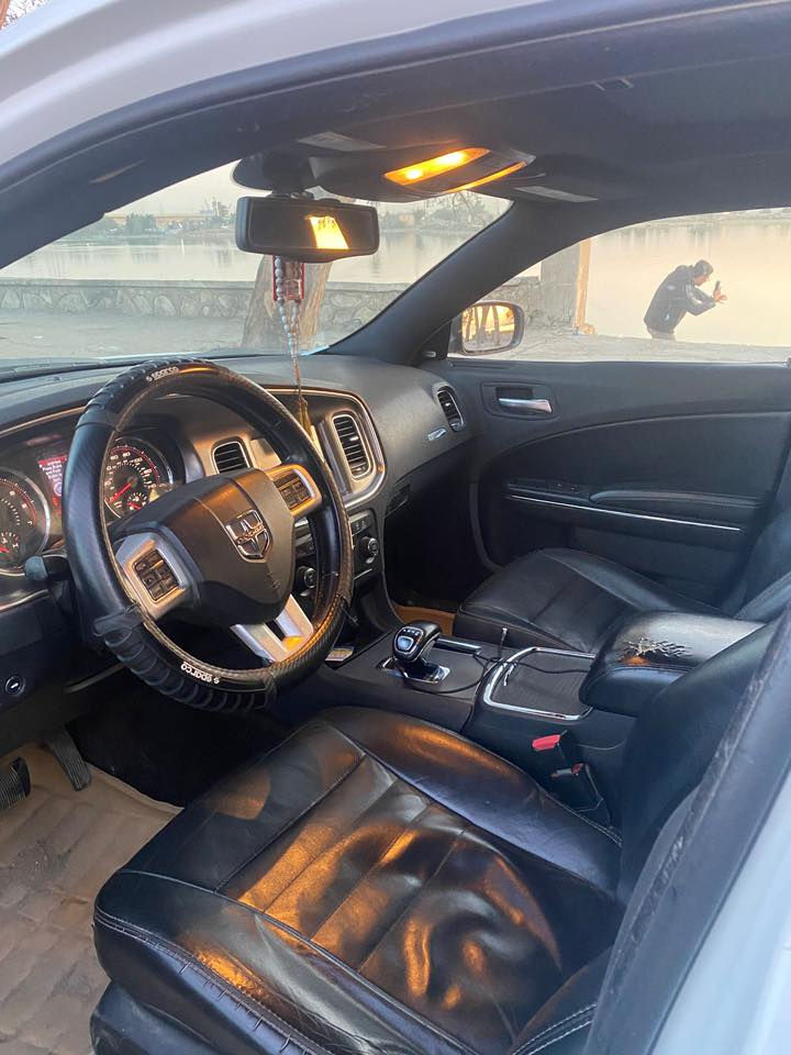 ChARGER  SXT 2014
فول مواصفات 
مكينة 3600
فتحه & شاشه كبيره & كير طياره 
دواخل جلد 
كراسي اربعه تدفئه & ستيرن تدفئه
ستيرن كهرباء & تشغيل عن بعد 
ويل كب كروم اصلي 
حساسات الاطارات 
نظام الايكو شغال 
الشاصي فقط مأشر من. جوه يعني لا كصتين ولا ثلاثه 
يعني لاتكم ولا قماره ولا جنطه 
مكينه وكير وتبريد وكهربائيات كفاله شرط مال الشركة 
كواتمها موجوده 
مكاني البصره 
السعر 113
التلفون 
***********
