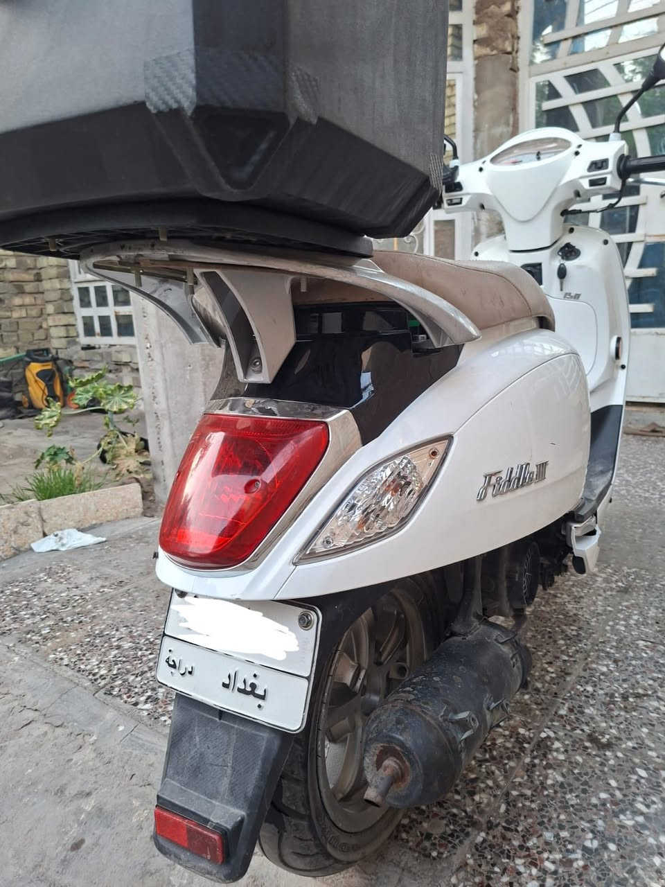 سيام للبيع رقم بغداد محرك 150 سرعه 140 مكفوله كهربائيات ومكينه السعر1500 ***********
