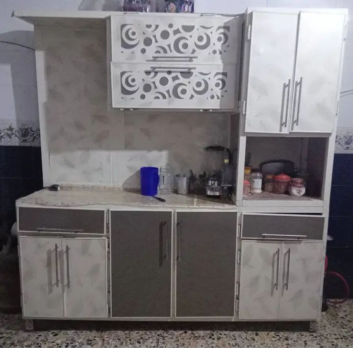 عندي هذا الكاونتر اريد ابدله بغير كاونتر بدون مقبل ممروس يعني مكان الشعب


**إذا كنت صاحب هذا الإعلان وتريد حذفه لأي سبب، رجاءا أرسل رسالة إلى الدعم الفني**