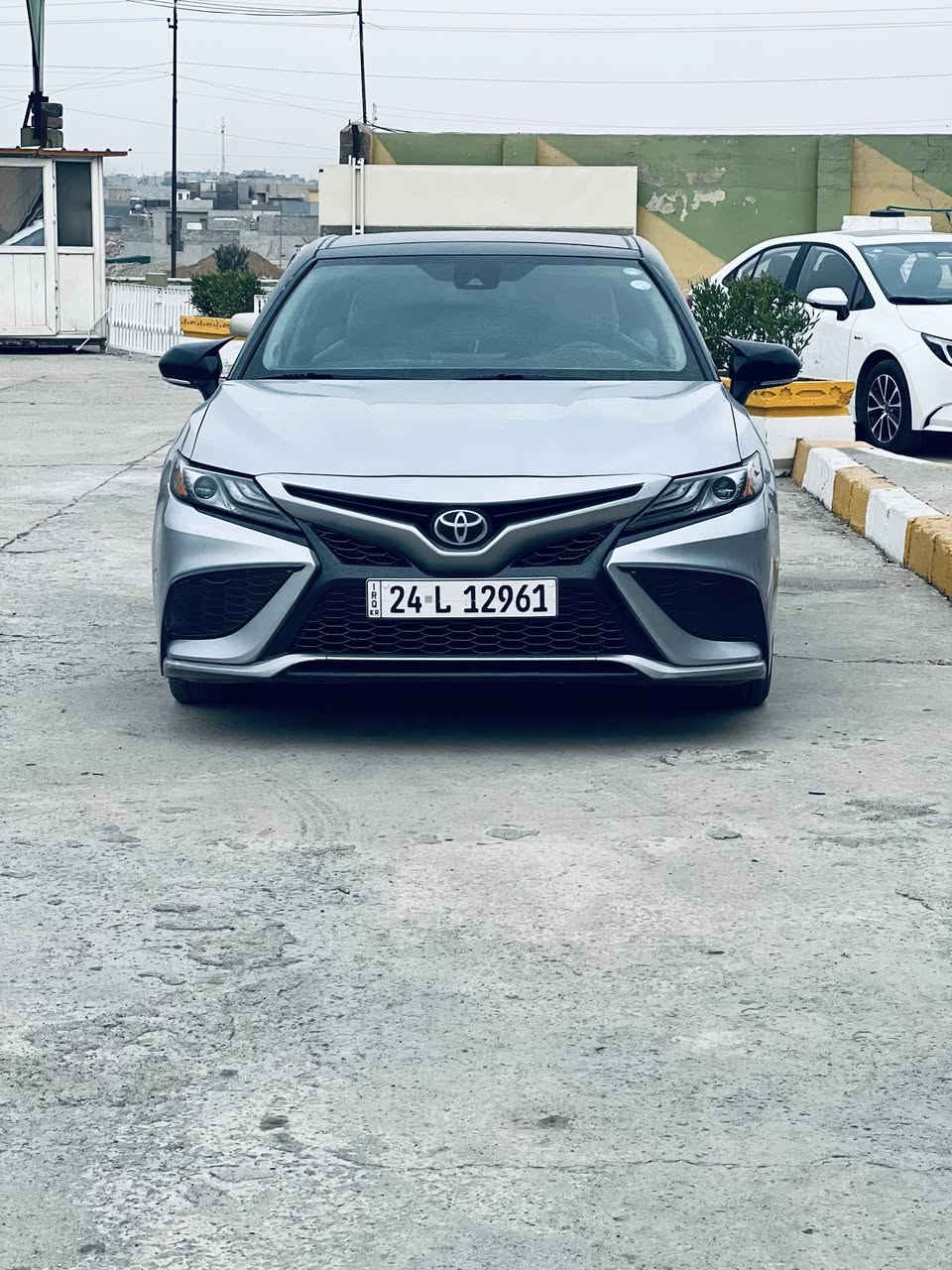 السلام عليكم 
كامري 2022xse
 فول مواصفات 
رقم دهوك تحويل  
ضرر ثلث قطع قبغ صندوق
وباب خلف السائق 
وجاملغ خلف السائق 

٠٧٧٠ ٩٩٩ ٨٢٢٤

٠٧٥٠ ٨٨١ ٦٠٠٨
