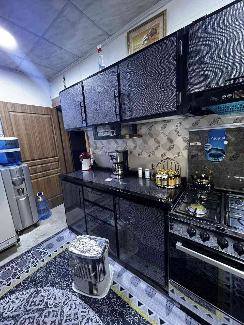 للبيع ***********
سعر 300 قفل
