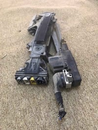 بي ام 735 • حاوية جديدة • قطع غيار