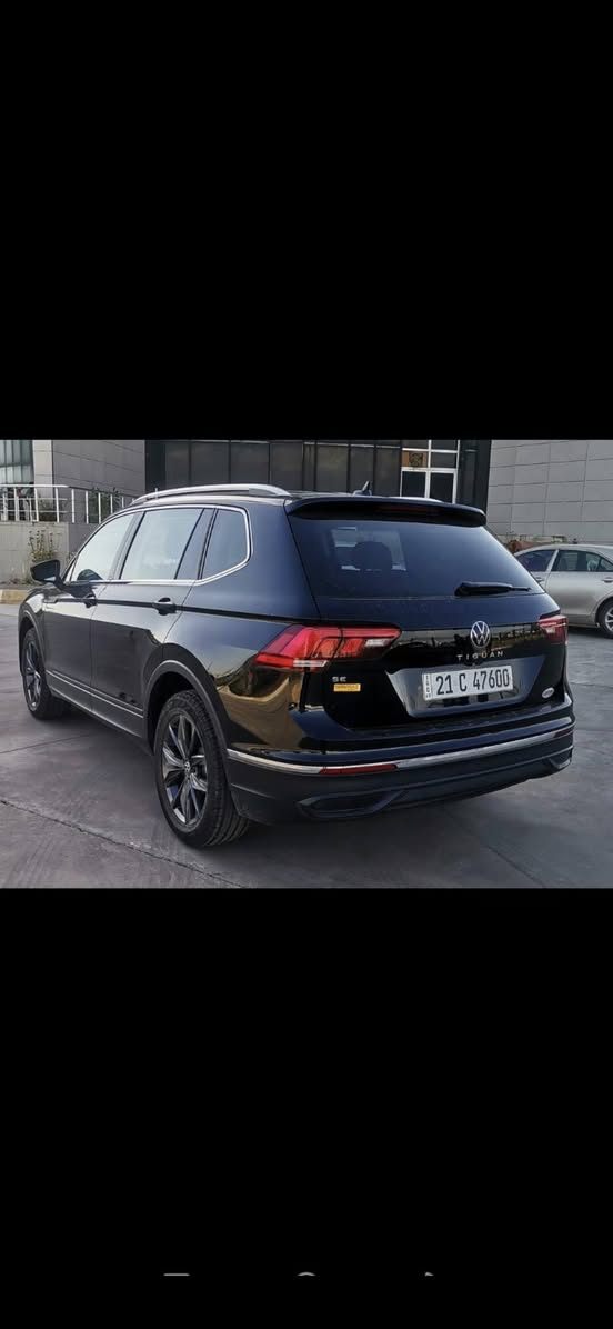 ڤۆلگسوەیگن تیگوان ٢٠٢٢
  بۆنید  چاملغ بۆیاغە بە بێ داخلی 
  بس ارباگی سوکانی تەقییە  بیلادی دانرایتەوە بەشرت  سیستەم نیە 
 هەندە شوینی بچوکی  پی دی ئار ی  هەیە    ٣٠ مایل رۆیشتیە  مواسفات   ئار لاین  کوشین گەرمییە 
 شاشە گەورەیە  
تەبرید لەمسە
بەسمەیە
شغالە
٤ جام کۆنترۆلە
  رادارە پشتو تەنیشتو پێشی
  ئاوینە اشارەتە
  تەعدیل سورعەیە
خەتی جادەی هەیە
حەوت مەقعەدە 
  ویل رەشە
  چوار تایەی نوێی لە ژێرە 
سەنەوی تازەیە
کوشین کارەباییە
کوشین جلدە
لایت لیدە
گیچ ئەلیکترۆنیە 
مەکینەی ٢٠٠٠  و تۆربۆیە
  گیرو مەکینە بە شەرتە
نرخی ١٦٨ وەرەقە 
بۆ پەیوەندی *********** _*********** أربيل, العراق
