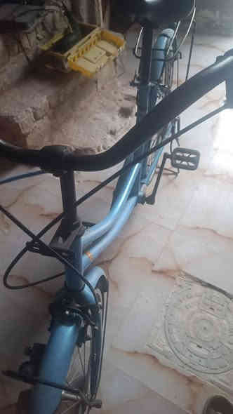 بايسكل للبيع المكان كربلاء من الداخلي البايسكل رايده ب 100 وبي مجال حق الجيه  
***********
