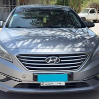 للبيع سوناتا 2017 وارد امريكي نضيفه  حادثها جاملغ يمين فقط ومصبوغ بدون...