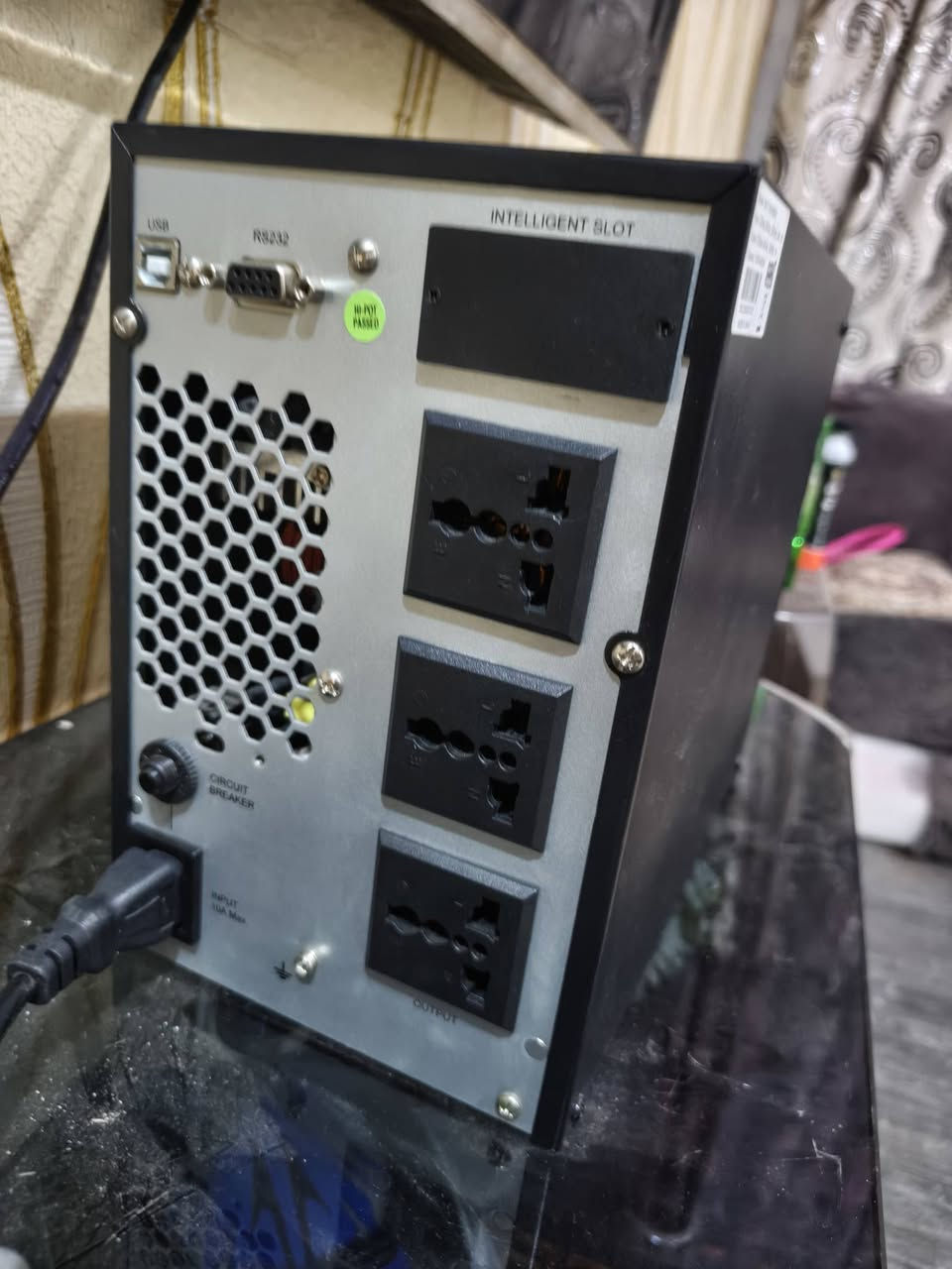 السلام عليكم ups rising online 1kv
الجهاز نضيف كلش استخدام كلش قليل مخذه جديد وما مستخدمه بيه منضم فولتيه و جهاز جدا راقي غني عن التعريف
مكاني بغداد الحسينيه سعر ١٥٠ 
***********
