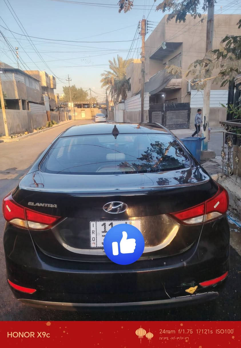 النتره ٢٠١٦ وارد امريكي
٣ قطع صبغ بدون دواخل بنيد وباب وره السايق مبدلات
محرك ١٨٠٠
صوره الحادث بامريكا موجوده الصوره
فول مواصفات فتحه تحكم تدفئه بالمقاعد بصمه 
السياره رقم بغداد انكليزي بأسمي ماشيا ١١٦ ميل
 عارضها ٩٥$ مجال بسيط حك الجيه  *********** واتساب موجود
