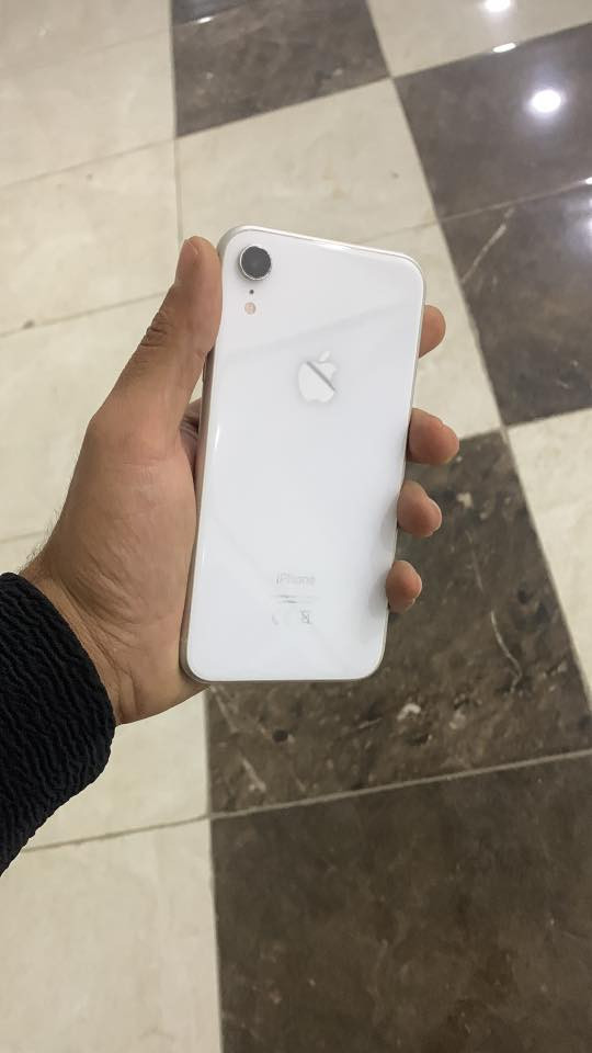 ايفون xr مبدل بطاريه وفيس ايدي واكف الباقي كله شغال
ذاكره 64 الجهاز نضيف وخير من الله للبيع ب115 قفل
مكاني بغداد البياع 
 واتساب فقط ***********
