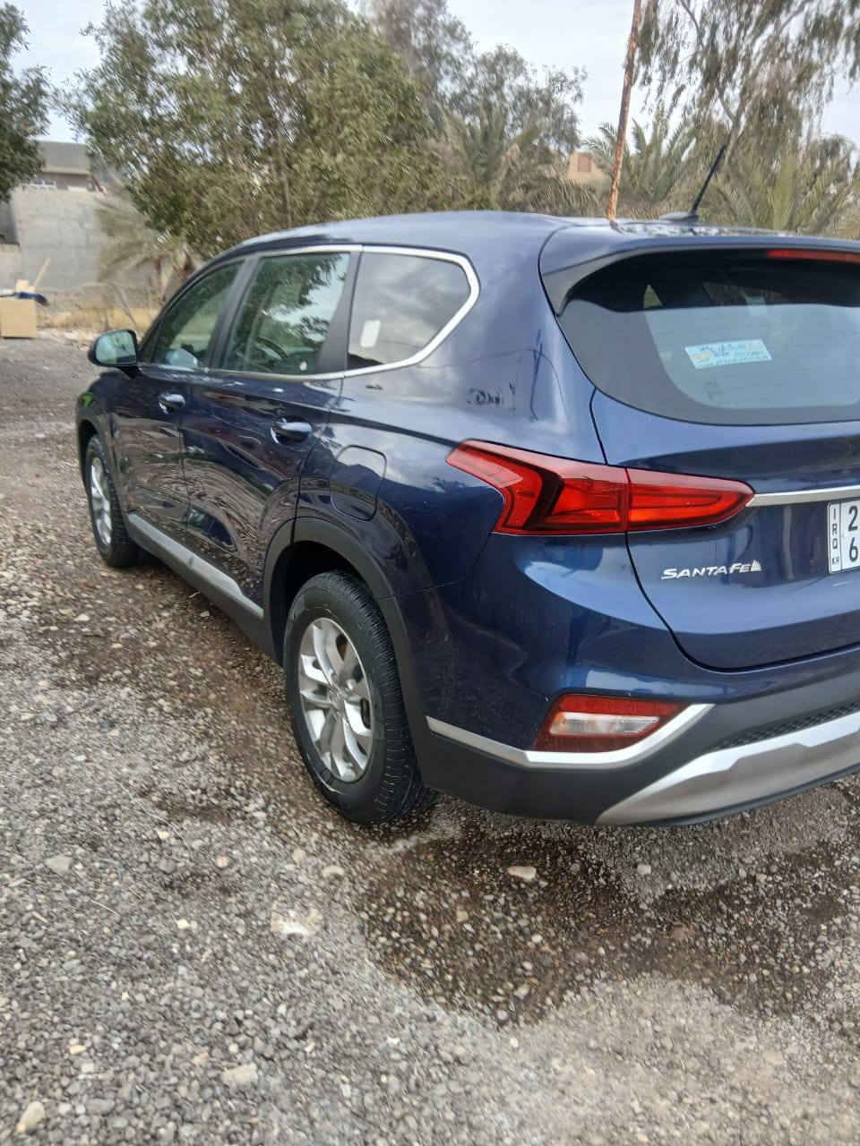 السلام عليكم رمضان كريم على الجميع سنتافي موديل ١٩ بسمي مكينه٢٤٠٠ تبريد تخم تاير السياره جديده مابيه اي نقص بيه قطعتين صبغ السعر ١٥٠ وبيه مجال للطيبين ***********
