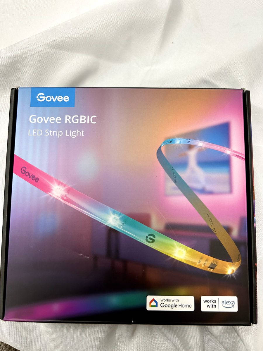 متوفر كمية محدودة💥
Govee RGBIC LED Strip Light
قياس 20 متر💣
اكثر من60 مشهد تفاعلي🔥
جلاتيني 
قابل للتقطيع✂️


**إذا كنت صاحب هذا الإعلان وتريد حذفه لأي سبب، رجاءا أرسل رسالة إلى الدعم الفني**