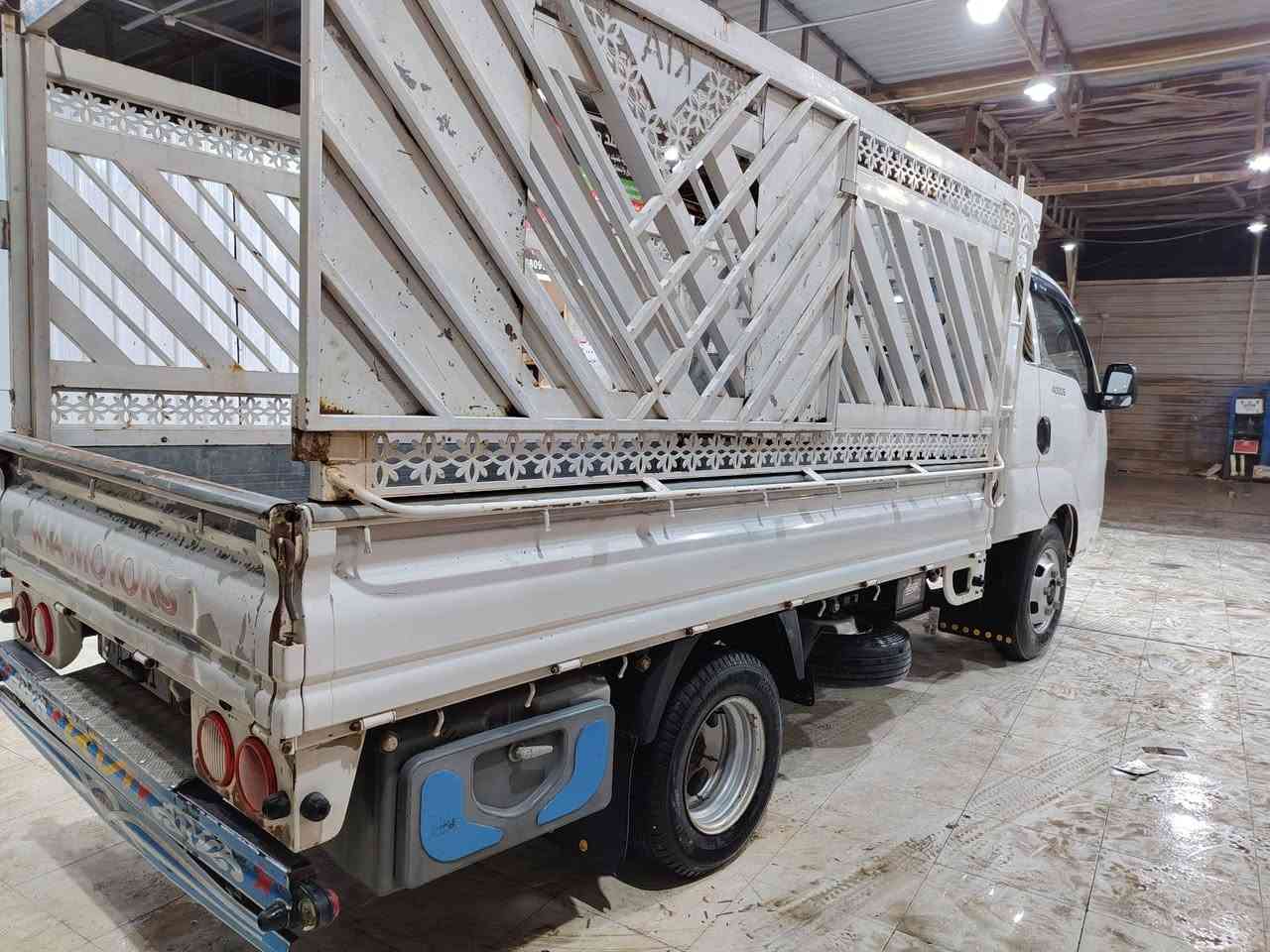 سلام عليكم من رخصة مدير الكروب المحترم كيا فحل مفتوح سياره جاهزه ع اخر حبايه كفاله عامه تخم تاير  رقم انكليزي مداور ثاني يوم 
مكان السياره الناصريه ✈️قظاء سوق الشيوخ🚘
السياره سابقا جانت عد اخونه محمد حاشوش💗 ومعروفه بالعافيه على الي ياخذه
ملاحظه)((اني صاحب باص منشاءه ومستعجل ع بيعته))
***********
