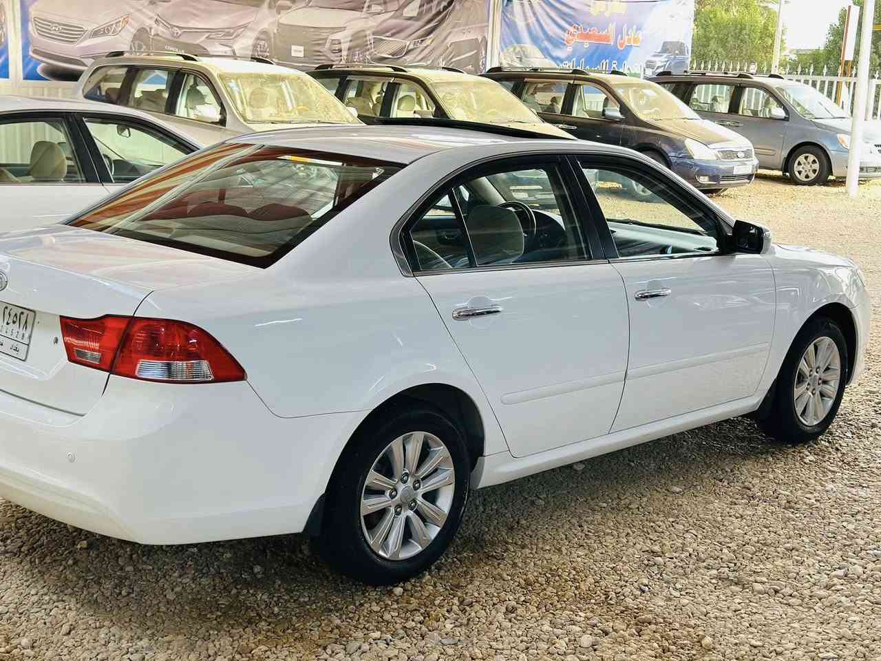 سلام عليكم البيع 
اوبتيما المقدسه 2010
سياره جديده عله وضع الشركه 
لا مشتغله خط ولا اشي 
مالت بيت مالت جني 
ماشيه 120
سياره خلجلي مكفول عامه طك كرتون 
فول موصفات 
اتصال ***********
