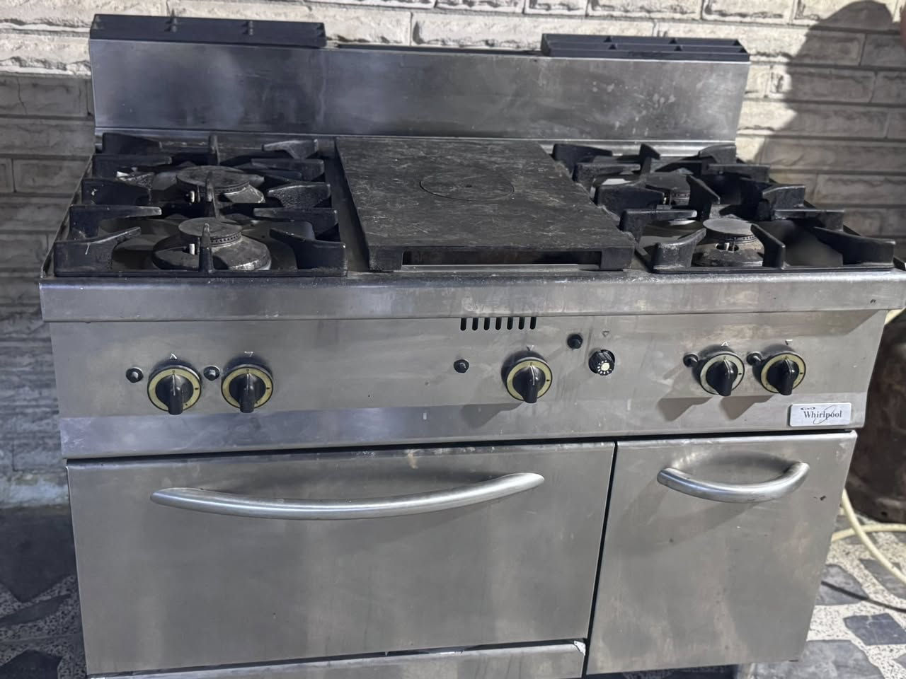 السلام عليكم طباخ امريكي للبيع ثكيل سن ستيل ومهدارة نضافة 100/100مكان بغداد الشعب ***********
