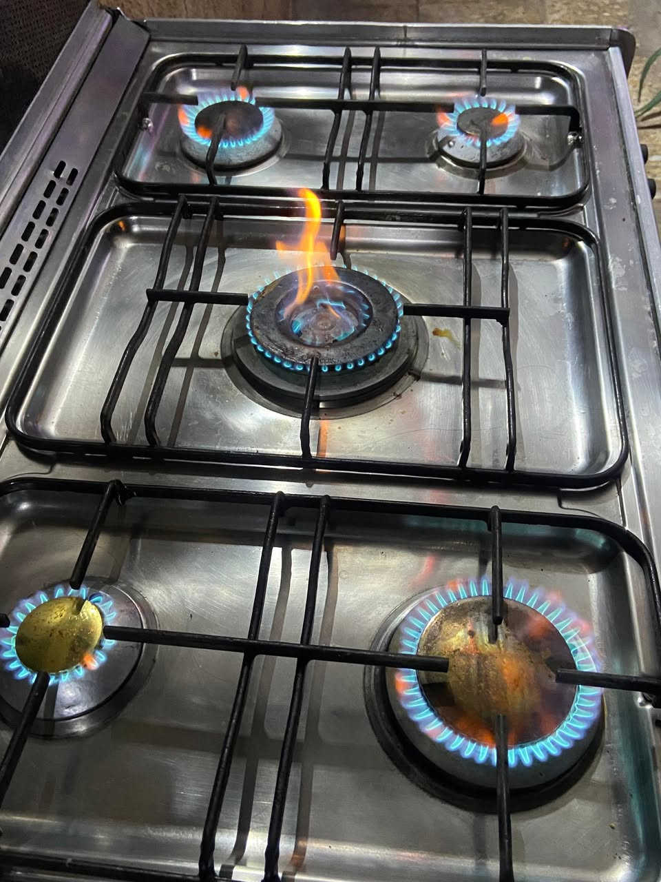 طباخ  شغال للبيع ب١٥٠
دبه غاز ب٦٠
العنوان المشتل


**إذا كنت صاحب هذا الإعلان وتريد حذفه لأي سبب، رجاءا أرسل رسالة إلى الدعم الفني**