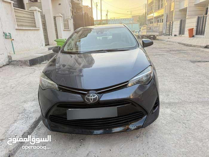 السلام عليكم بيع مستعجل
كورلا وارد امريكي  للبيع
موديل 2018
سعره 125  
موصفاته LE المرغوب
ماشيه 142
رادار تحديد مسار
كروز سرعه 
رادار توقف 
تحكمات ستيرن
تبريد ثلج 
شاشة اصلية تاج
تخم تاير جديد 
رقم أربيل إنكليزي الجديد 
#باسمي تحويل مباشر
سنوية ل2029
مكاني بغداد/ الغزالية
تواصل ***********
