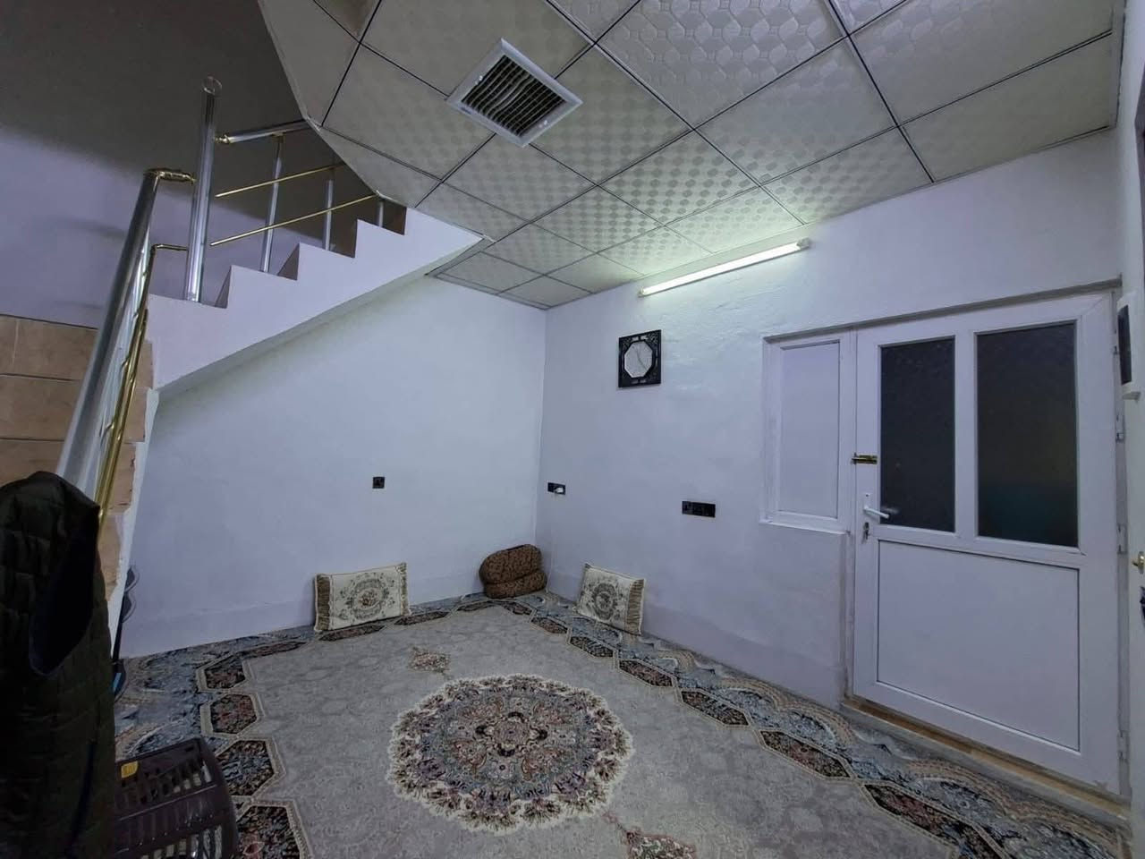 🌹بەناوی خودای گەورە🌹
🙋ســـلاو هــەڕاج هـــات هــات🙋
🎯نــڕخــی 630 گـەڵا و مـعـامـەڵـە
🏦ئەم خانوە بۆ فرۆشتن
♦کەلار _گەڕەکــی مەجموعەی 500 ماڵەکە
♠ڕوبەری 125م۲
‌♦7 پانە
♣16 درێژە
♦خاوەنی بەدڵ و گیان کردوێتی👉
♠نزیــک مـزگـەوت تـەقـوا
♦تـاپـۆی یـەک نــاوە
♣خانویەکی زۆر پاک و خاوێن
♠دکـتی بۆ کراوە کامل پلاستیکە
♦مەوقعێکی زۆر جوانی هەیە
♣ فـول کـاشـیـە
♦دراوسێ زۆر چاکە
♦ماڵی دۆســـــتـــــــە
♦بۆ زانینی نرخ خاڵێک لە کۆمێنت دانێن
♦ئەم خانووە پێکهاتووە لە دوو قـات 

🔶 مــــــــــــــــــیوان 🪑🚪
🔶 مطــــــــــــــــــبخ 🫖🍽️
🔶 مساعد مطــــــبخ 🍽️🫖
♥ دوو ژوری نـوسـتـن
🔹هـــــــــــۆڵ
🔶 ڕۆشـــــــــــــنایی 🪟
🔶 مشتەمــــــــەلات 🛁🚿
🔺حـــمــــام،سـەرئــــاو

🔹هـــــــەورەبــان

🌸🌸🌹🌹🌸🌸🌹🌹🌸🌸🌹🌹🌸🌸🌹🌹🌸🌸
🔴بۆزانیاری زیاتر پەیوەندی📲بکەن بە
💮📳نوسینگەی ئـەیـوب 📳
ناو نیشان شــــــــــخــــــــارتـــــەکــــــــــــە
🏌🚴 ***********🏃🏃
 تەنیشت دیـکۆراتی هـــونەر .
🍁🍁🍁🍁🍁🍁🍁🍁🍁🍁🍁🍁🍁🍁🍁🍁🍁🍁
👇لایکی پەیجە کەبـکەن بــەرک نە بێت👇
👇بۆ فرۆشتنی موڵکەکانتان بە خێرایی👇
ن🌸🌹🌹🌹🌸🌸🌸🌸🌹🌹🌹🌸🌸🌸🌸

#_نوسینگەی_.........🌹ئــەیــوب🌹
#_بۆ_کڕین_و_فرۆشتن_و_بەکرێدانی_هەموو_جۆرە_موڵکێک
#_خانوو_زەوی_شوقە_دوکان_باخ_دۆنم #_کەلار و ناحیەی ڕزگاری و لــە گـشت گــەەرمیـان

#‌‌_ئێوەی بەڕێزیش گەر موڵکتان هەیە دەتانەوێ بیفرۆشن
یان دەتانەوێ بەکرێی بدەن ئەوا دەتوانن تەواوی زانیاریەکان
#_ناونیشانی تەواوی موڵکەکەت،
#_چەن وێنەیەکی موڵکەکەت،
#_نرخی گونجاوی موڵکەکەت،
#بنێرن_بۆ_پەیجەکەمان

                                        *********** ئــەیــوب عـقارات🙋
☎🌹🌹واتس ئاپ
