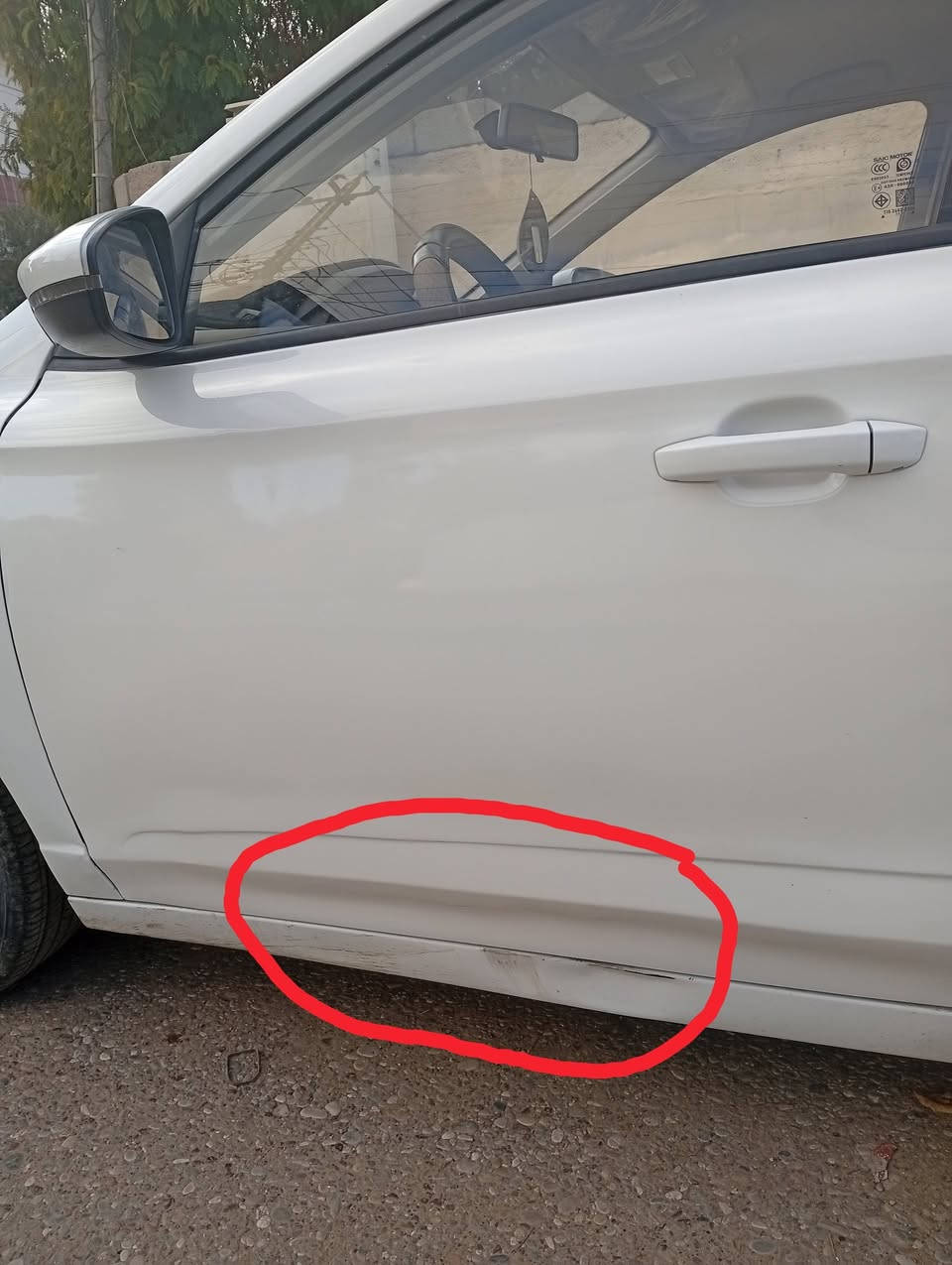 Mg5 2024
ماشية 21000 
السنوية 2030
بي بطاقة بنزين 
ضررها شبرين و نص باب السائق مثل ما موضح بالصورة ... السيارة مال بيت جاهز و مابي اي نقص 
السعر 103 بي مجال بسيط 
***********
