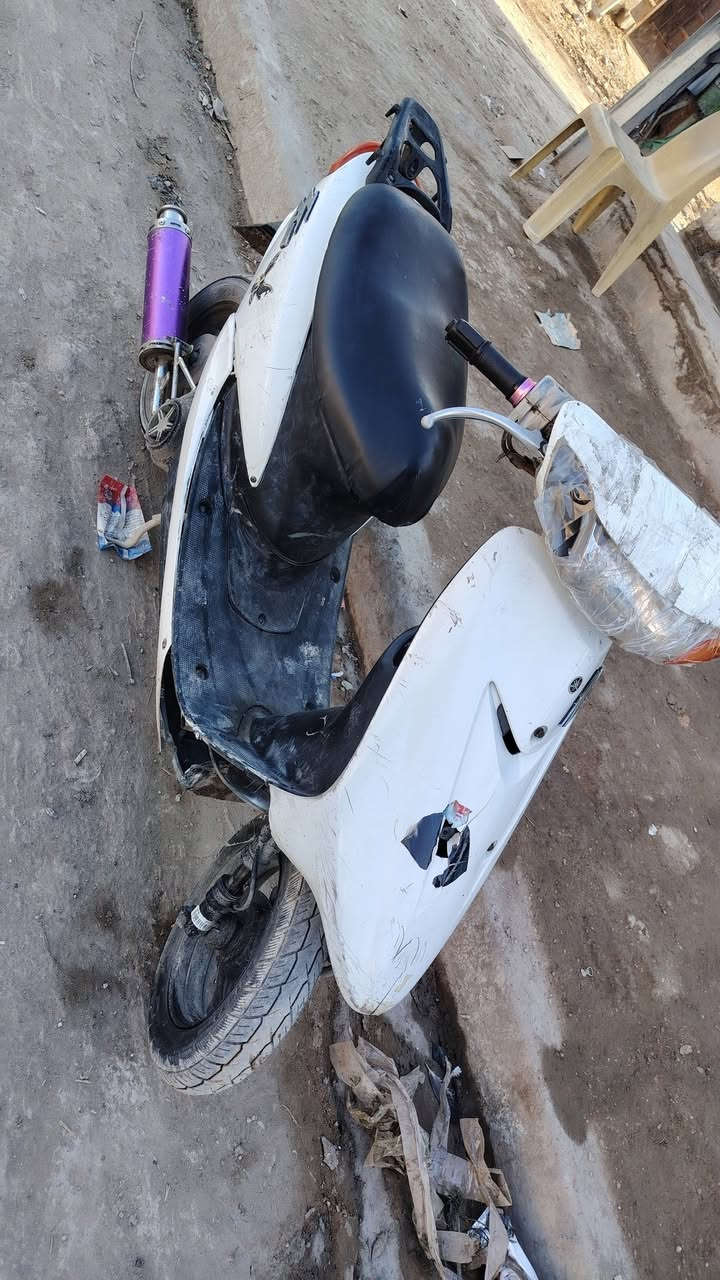 للبيع كوم حديد طافيه 150 بيها مجال ***********
