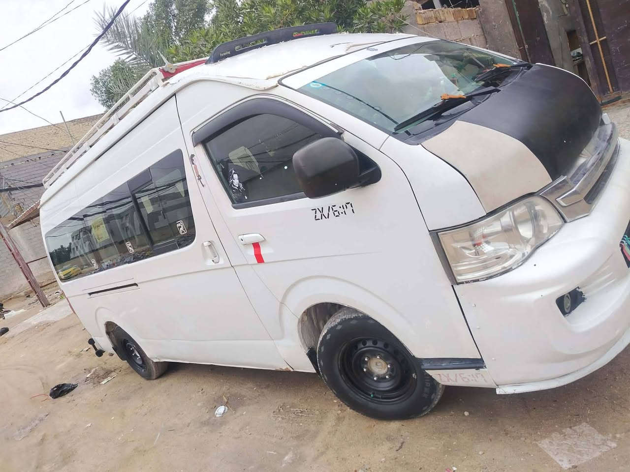 السلام عليكم جنبي H2سياره حلوه نضيفه موديل 2013رقم نكليزي بغداد تحويل مباشر مصفره هيه وغرامه سياره جاهزه حلوه بلاديه مكان السياره كربلاء رقم الهاتف *********** سعر 115وبيه مجال للشراي
