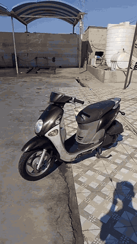 سلام عليكم دراجه فله للبيع نضافه فولل كفاله عامه رمبه صاللها شهر من مطلعها موديل 12 ختم واحد كلها دراجه 
هاذ رقمي تصل وتدلل ***********/ الموشراي لا يتصل 
مستعجل عله بيعتها كلش
