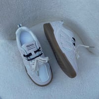 حذاء نسائي • سبورت • مقاسات ٣٦-٤١