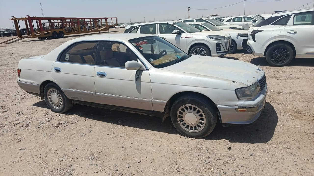 سياره بطه جير ومكينه خير من الله حداديه 85% عنوان بصره قضاء سفان ***********
