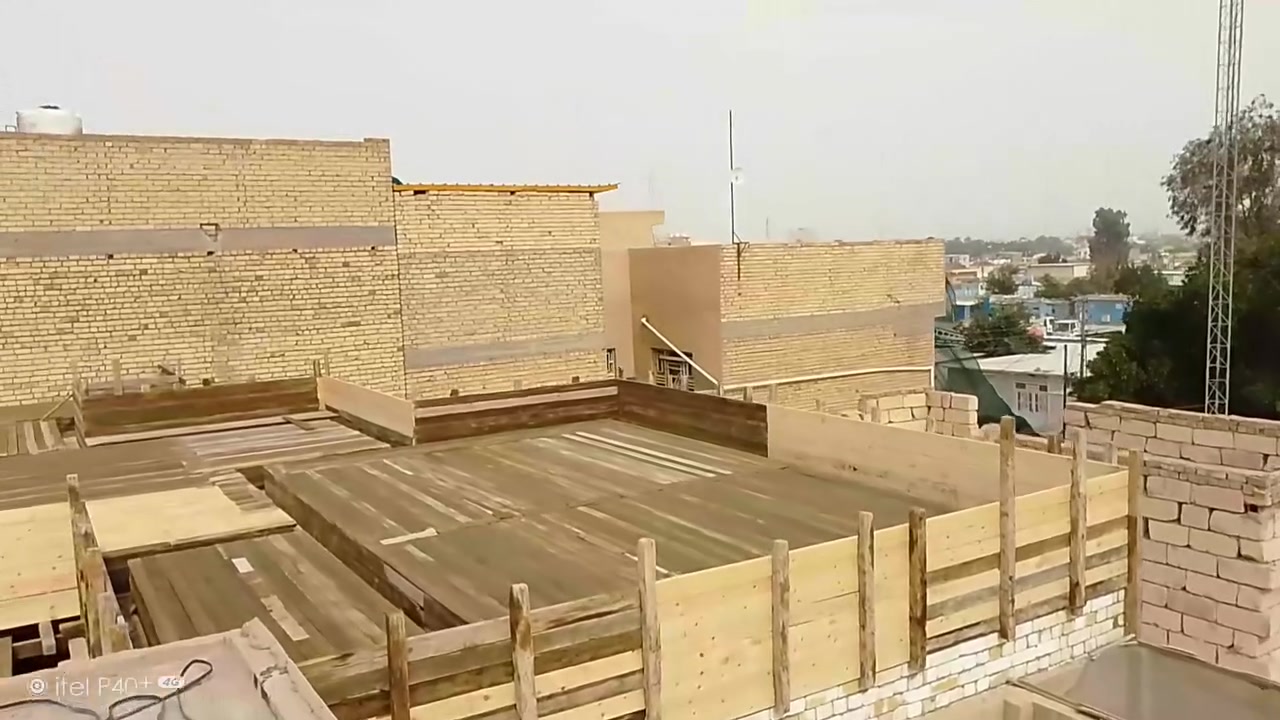 نجار مع قالب الكوت متفرغ حالين هذا شغلي العنده شغل  يتفضل خاص بلخدمه تصل ***********
