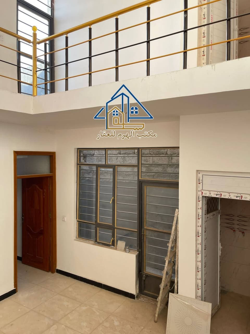 بيت للإيجار في حي جبيرية الثالثة
📐 المساحة: 125 م
🛏️ غرف نوم:3
📞 للاستفسار:
غيث
***********
***********

📍 موقع المكتب:
الضباط الثانية – مقابل شارع الفين

وإذا عندك عقار للبيع أو الإيجار، مكتب الهرم للعقارات بخدمتك دائماً �
