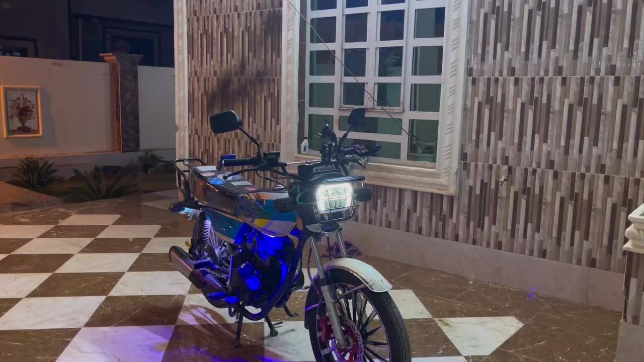 بسم الله الرحمان الرحيم  رمضان كريم عليكم             دراجه سونلك للبيع موديل ٢٤محرك 150دراجه ماشالله عليها نشطه وناعمه سعر دراجه ٩٠٠ وبيها مجال حك جيتك رقم تواصل ***********
