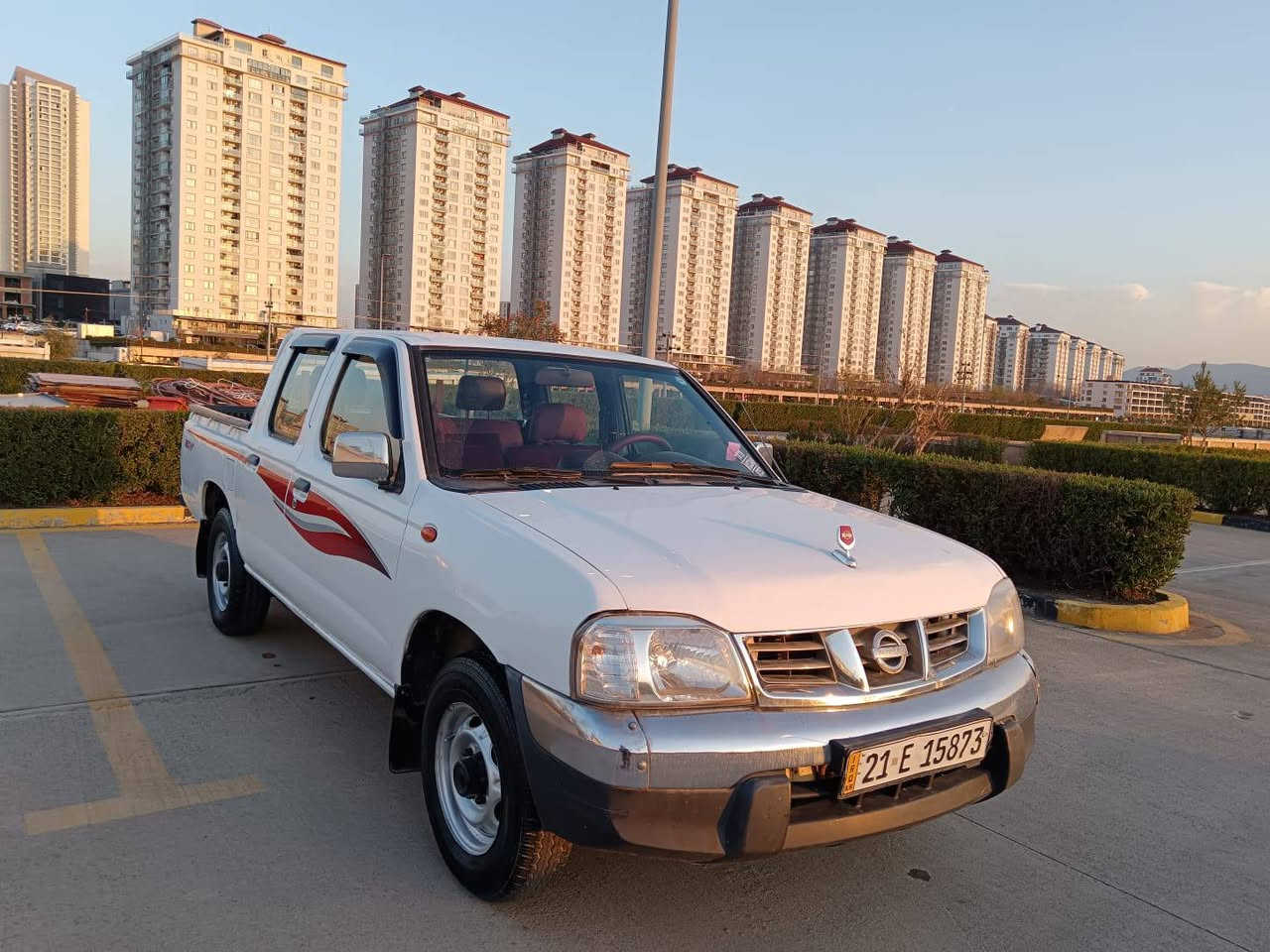 99 ورقــــە ســعـری فــرۆشـتن
خــوار هــەمـــوو بـــازاڕ
نــیســان مــــەکــســـیـکـی
مــۆدێل  🚗🚗🚗 2010
کامل ڕەش لــەســـەر ســاخــی
ســەقــفـی بــۆیاخــــی نــیــە
ســەنەوی تازە  تا   2028
تــحــویـــل و غــرامـــە بەشەرت
گێڕومکینەو اکسلی بەشەرت
چوارتایەو ویلــی لۆک لۆک
تندوتۆڵـی و تەقەوڕەقەبەشەرت
چــوارجام کارەبا و قفڵ مرکزی
تـەبرید لەسەر سویچ ساردوگەرم
دەعامی بۆدەعامــی بەشەرت
شــوێن : ســلێمانــــی
ژم : ***********
ژم:  *********** 
ئەدمین ❤ السليمانية, العراق
