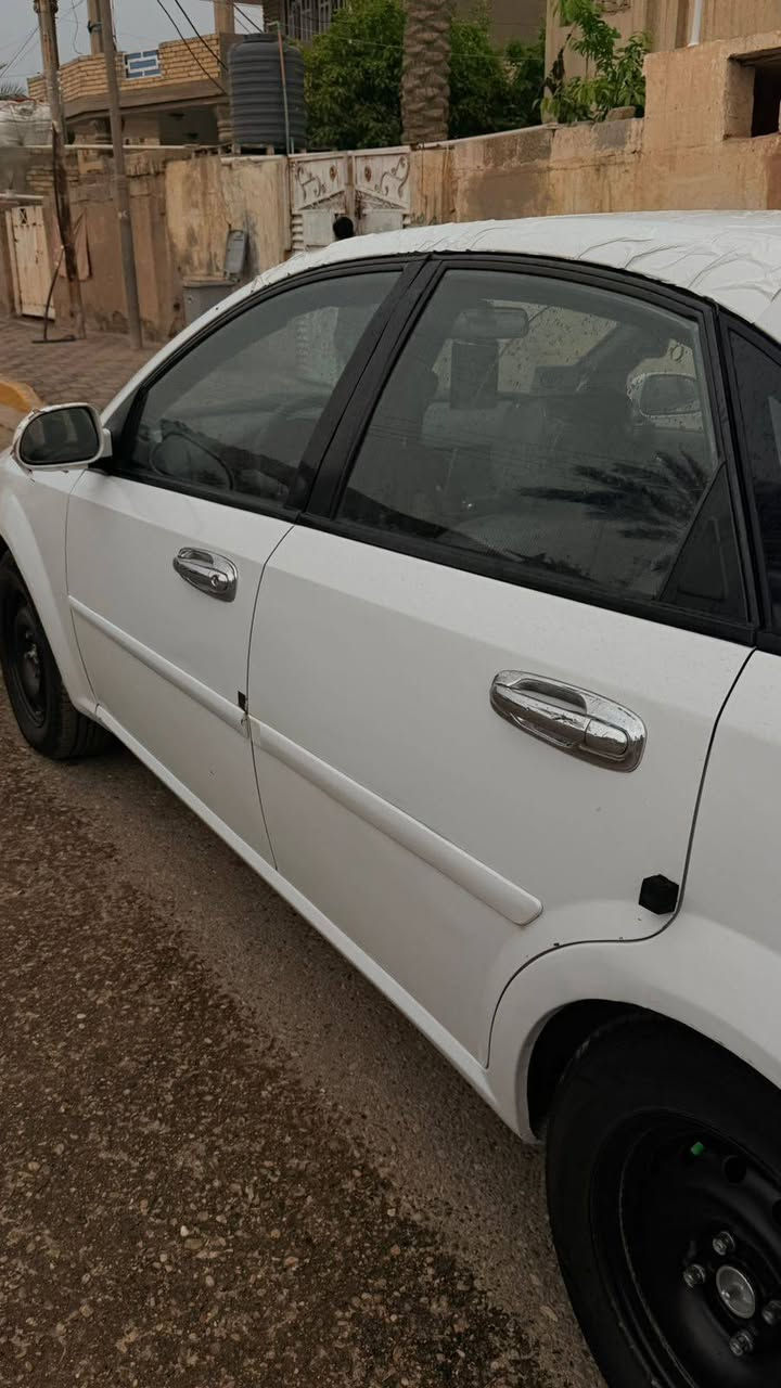 السلام عليكم مكلف بل نشر اوبترا موديل ٢٠١٢ كير عادي دوشمه عام تخم تاير جاهزة للاخير بيهة بارد بل بنيد و صبغ نص جاملغ الامامي  الايمن مكان السيارة بغداد مجمع بسماية *********** علاوي السعر ٧٥ ورقة
