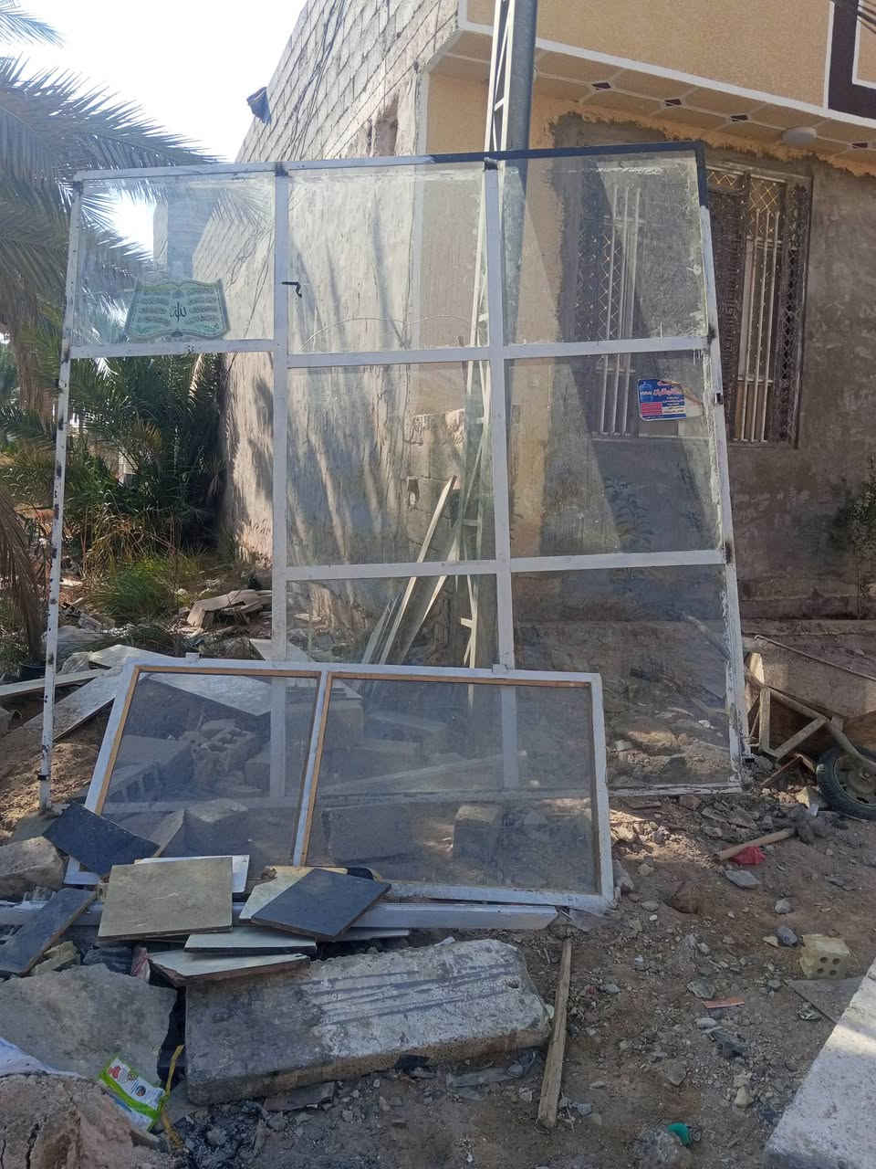 السلام عليكم باب محل دفتريه وباب جام خانه للبيع في كربلاء للاستفسار الاتصال على الرقم ***********
