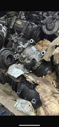 وصلت عدنه كمبريسرات كل لموديلات ٣٦٠٠ ٣٨٠٠ ٣٣٠٠ ودوج ٢٠٠٠٧ شرط اخو جديد...