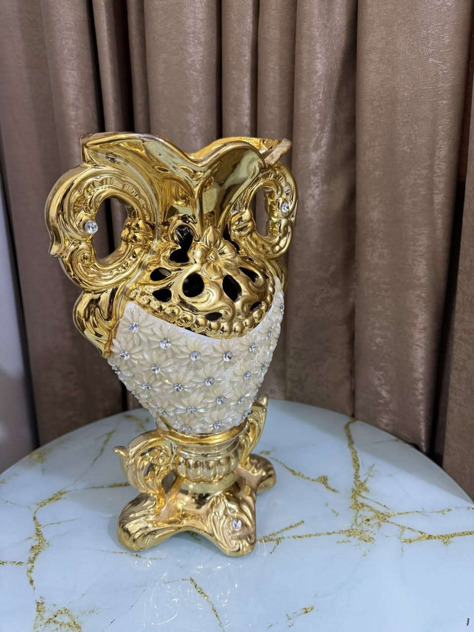 تحفيات بهذا الشكل الزوج على 20 واكو توصيل لكل العالم رغم القصف


**إذا كنت صاحب هذا الإعلان وتريد حذفه لأي سبب، رجاءا أرسل رسالة إلى الدعم الفني**