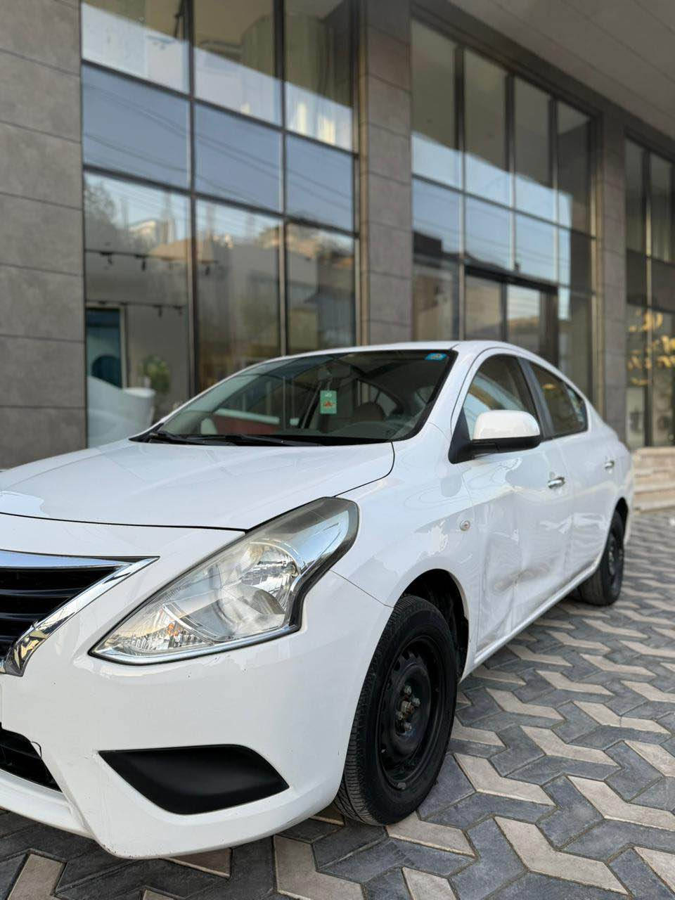 السلام عليكم سني 2019 مكفوله ماعده هاي الطخات الي بيها او واضحه بل الصور ماشيه 62 الف السياره جديده كلش ومغلفه كشنات وارضيه جاهزه من كلشي رقم وهزه جديد بغداد السعر 106 مكاني بغداد زيونه للاستفسار الاتصال *********** بغداد, العراق
