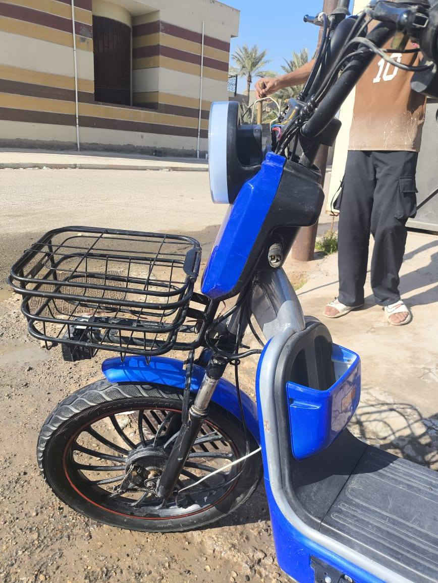 دراجه شحن للبيع
السعر 450الف وبيه مجال 
بطاريه نضيفه جديده الدراجه 
المحموديه 
***********
